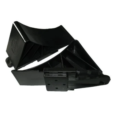 Abbildung von Unterlegkeil schwarz + Halter (je 2x) (Radlast 800kg Achslast 1600kg)