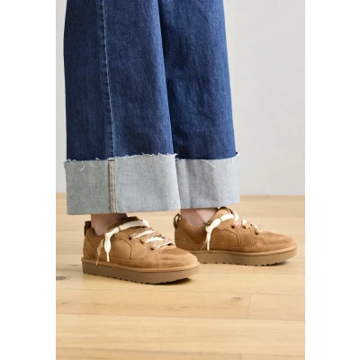 Abbildung von UGG Lowmel Sneaker low, Damen, Größe: 36, Chestnut Schuhe