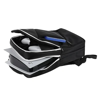 Abbildung von Konix Mythics Aufbewahrungs und Transportrucksack Titan für PS5 Konsole Zubehör 16 Liter Volumen 30 x 10 47 cm Schwarz Weiß