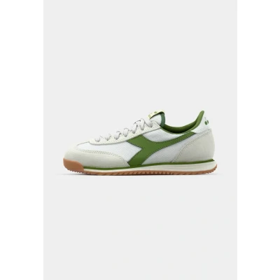 Abbildung von Diadora Cross Unisex Sneaker low, Größe: 45, White/banana palm Leder/synthetik
