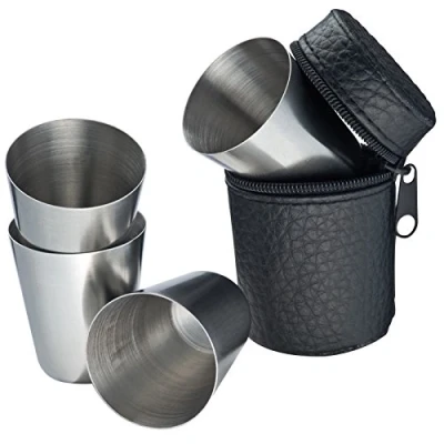 Abbildung von Livepac Office Flachmann Set mit 4 Schnaps Pinchen aus Edelstahl in einem praktischen Etui