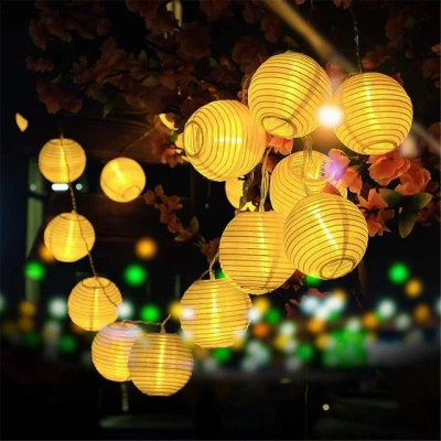 Abbildung von Salcar LED Lichterkette Lampions Außen Aussen Warmweiß 8 Modi, 15M 30 Wetterfest mit Timer für Garten Balkon