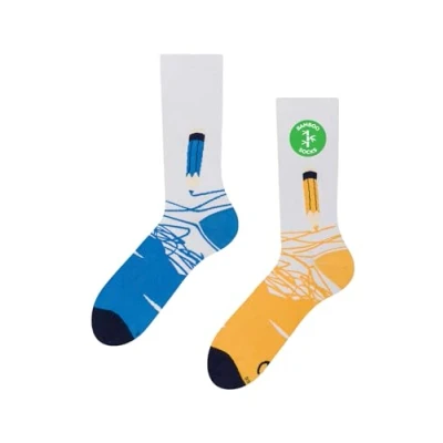 Abbildung von Dedoles Socken Unisex Damen Herren &amp; Kinder Baumwolle viele lustige Designs 1 Paar Geschenk links rechts verschieden, Farbe: Gelb, Motiv: Buntstifte (Bambus), Gr. 35 38