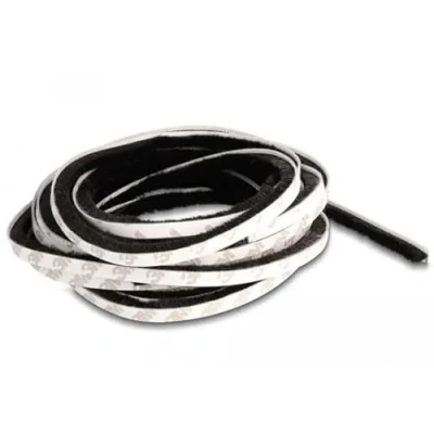 Abbildung von DeLOCK Bürstenstreifen selbstklebend 8 mm Länge 5 m schwarz