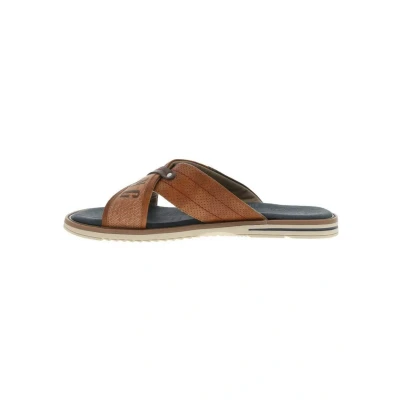 Abbildung von Mustang Shoes Pantolette, Sommerschuh, Schlappen, Poolslides, mit auffälligem Logoschriftzug