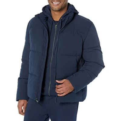 Abbildung von Amazon Essentials Herren Daunenjacke mit Stehkragen (in Übergrößen erhältlich), Marineblau, XXL
