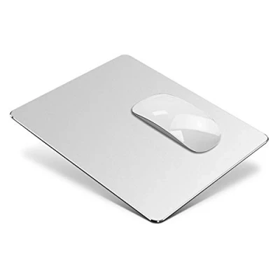 Abbildung von VAYDEER Metall Mauspad Aluminium Mousepad doppelseitig verfügbares Design, Hartes Mouse Pad Mat Padwasserdicht für Spiele und Büro (Mittel, Silber, 24x20 cm)