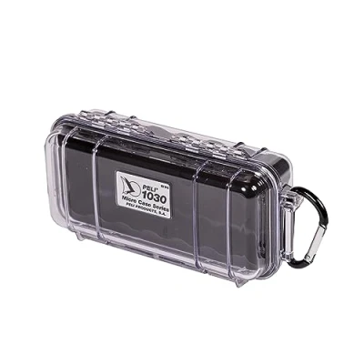 Abbildung von Peli 1030 kleines Micro Case zum sicheren Transport sensibler Geräte, kleiner Koffer, IP67 Wasser und Staubdicht, 0,6L Volumen, Transparent/Schwarze Gummieinlage