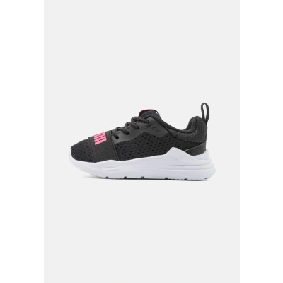 Abbildung von Puma Wired RUN Unisex Laufschuh Straße für Kinder, Größe: 25, Black/sunset pink Schuhe