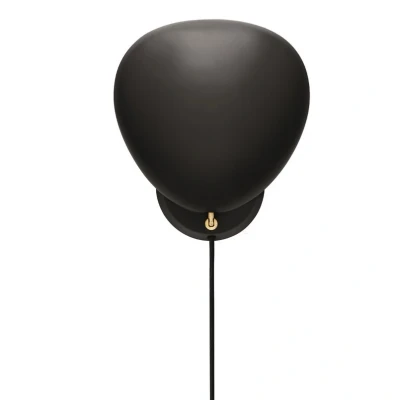 Abbildung von GUBI Cobra Design Wandleuchte schwarz mit Stecker