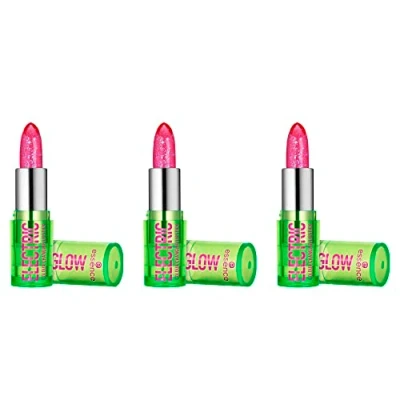 Abbildung von essence ELECTRIC GLOW colour changing lipstick, Transparent, pflegend, Expressergebnis, farbanpassend, natürlich, glänzend, vegan, ölfrei, ohne Alkohol, Parabene, 3er Pack (3x3.2g)