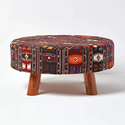 Abbildung von Homescapes Kilim Stoff Sitzhocker Fußhocker Schemel 62 x 32 cm mit bedrucktem Baumwoll Bezug und Holzbeinen
