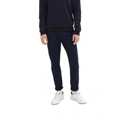 Abbildung von TOM TAILOR Denim Herren 1008253 Slim Fit Chino Hose Mit Gürtel, 10668 Sky Captain Blue, 36W / 30L EU
