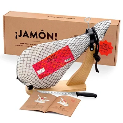 Abbildung von Jamon Box Nr. 1 von jamon.de Serrano Schinken 4,5 Kg im Geschenkkarton mit Zubehör Set inklusive Schinkenständer, Messer &amp; Schneide Anleitung ideal als Geschenk