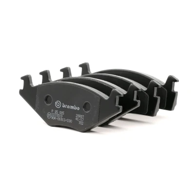 Abbildung von BREMBO P 85 005 Bremsbelagsatz exkl. Verschleißwarnkontakt mit Zubehör VOLKSWAGEN: Jetta 2, GOLF Scirocco II, SEAT: Ibiza Cordoba I Limousine