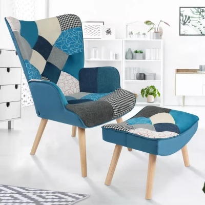 Abbildung von IDMarket Skandinavischer Sessel Ivar mit Fußstütze aus Patchworkstoff und blauem Samt