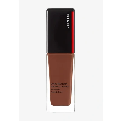 Abbildung von Shiseido Foundation Synchro Skin Radiant Lifting 540 Mahogany 30 ml