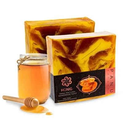 Abbildung von Panu Seifen Honig Vegane Duschseife für alle Hauttypen Naturseife als festes Duschgel und Shampoo Premium Soap Bar Natürlicher Duschbrocken