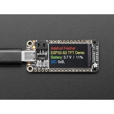 Abbildung von Adafruit Feather ESP32 S2 TFT