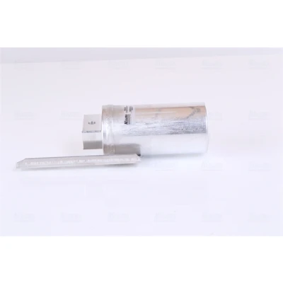Abbildung von NISSENS 95236 Trockner R 134a Aluminium OPEL: Vectra B Limousine, Caravan, CC