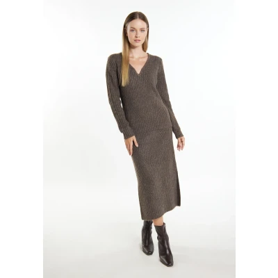 Abbildung von DREIMASTER klassischer Damen Strickpullover XS/S / Braun 33% recyceltes Polyester 26% Polyacryl 24% 14% Nylon 3% Elasthan