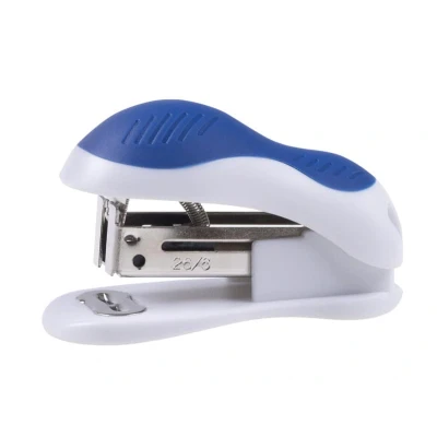 Abbildung von OFFICE PRODUCTS Mini Büroheftgerät Heftgerät/Für 20 Blatt/Blau oder Schwarz/Heftklammer typ 24/6, 26/6//Garantie: 5 Jahre
