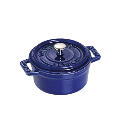 Abbildung von STAUB Mini Cocotte, rund mit Deckel 10 cm, 0,25 L, induktionsgeeignet, mattschwarzer Emaillierung im Inneren des Topfes, Dunkelblau
