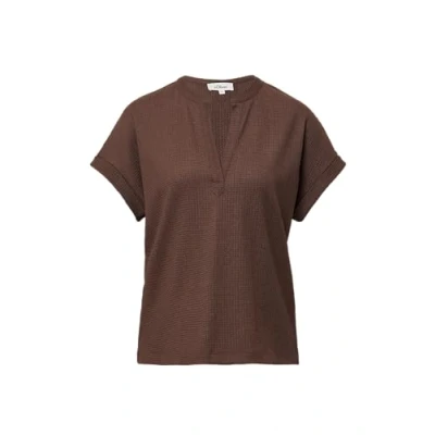 Abbildung von s.Oliver Shirttop Strukturiertes T Shirt im Relaxed Fit mit V Ausschnitt