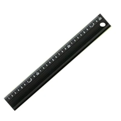 Abbildung von Tajima Cuttermesser Schneidhilfe CTG Slim 300 mm für sicheren und geraden Schnitt, 1 Stück, TAJ 63 Schwarz x 40