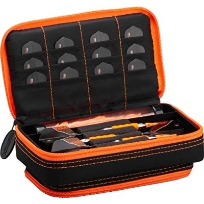 Abbildung von Casemaster by GLD Products Unisex Erwachsene Plus Black with Orange Trim Dart Case and Phone Pocket Plazma, Orangefarbener Rand