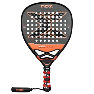 Abbildung von NOX AT10 Luxury Genius Attack 12K 2025 von Agustin Tapia Padelschläger