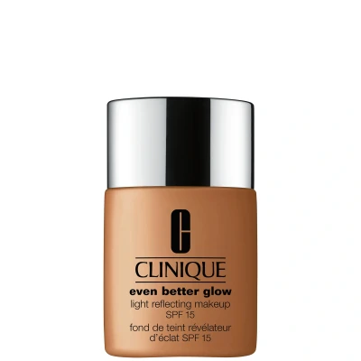 Abbildung von Clinique EVEN Better GLOW SPF15 Makeup Foundation Wn118 amber, Größe: 30 ml, amber