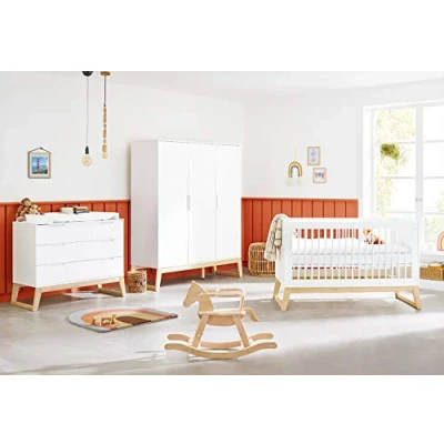 Abbildung von PINOLINO Kinderzimmer Möbel komplett Set Bridge breit groß, Babybett, Wickelkommode und Kleiderschrank, skandinavisch, weiß