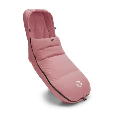 Abbildung von Bugaboo Performance Winter Fußsack für die kalte Jahreszeit, unverzichtbares Kinderwagen Zubehör mit Kapuze und Zwei Wege Reißverschluss, Fußwärmer in Evening Pink