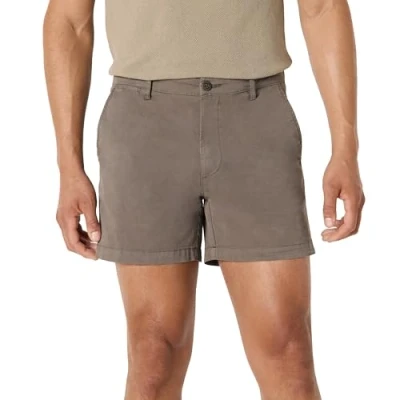 Abbildung von Amazon Essentials Herren 13 cm Flatfront Chinoshorts mit hohem comfort in schmaler Passform (zuvor Goodthreads), Grau, 36W