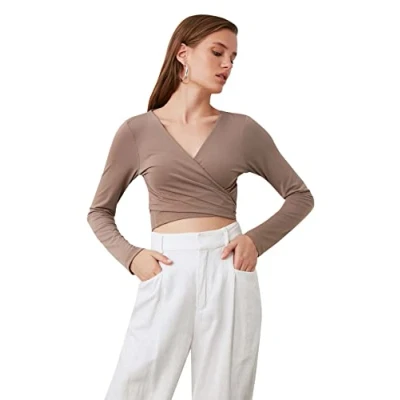 Abbildung von Trendyol Damen Linking detaillierte Kratzer gestrickte Bluse Blouse, Mink, M