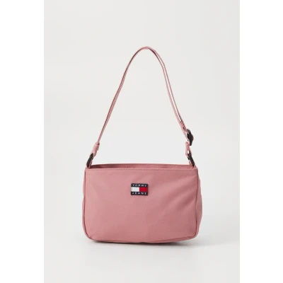 Abbildung von Tommy Jeans Daily Shoulder BAG Umhängetasche, Damen, Größe: One Size, Tahiti berry