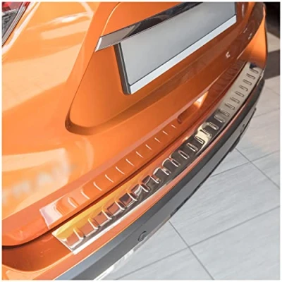 Abbildung von teileplus24 L517S Ladekantenschutz V2A Edelstahl kompatibel mit Nissan X Trail 3 2014 2017 Abkantung