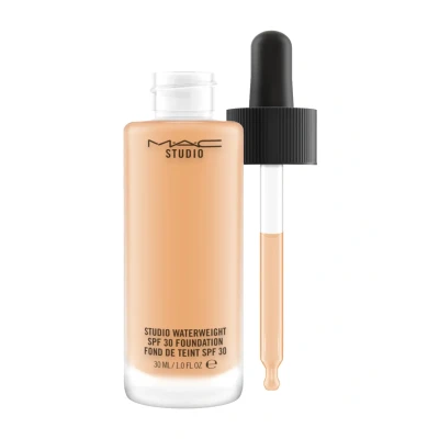 Abbildung von MAC Studio Waterweight SPF 30 Foundation NC42 ml