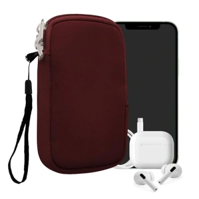 Abbildung von kwmobile Handytasche für Smartphones S 4,5&quot; Neopren Handy Hülle Brombeere Tasche 14,4 x 8,3 cm Innenmaße