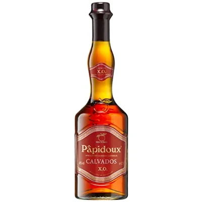 Abbildung von Papidoux XO Calvados aus Äpfeln der Normandie (1 x 0,7l) weit über sechs Jahre gereift mit eleganter Finesse und einem feinen Apfelaroma 700 ml (1er Pack)
