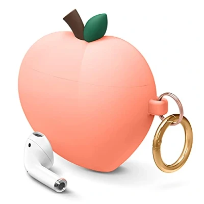 Abbildung von elago Peach Case mit Karabiner Kompatibel AirPods Hülle 1 &amp; 2 Ladecase, 3D Süße Schutzhülle im Pfirsich Design (Pfirsich)