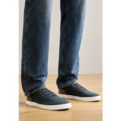 Abbildung von bugatti Sonoma Sneaker low, Herren, Größe: 40, Dark blue Schuhe