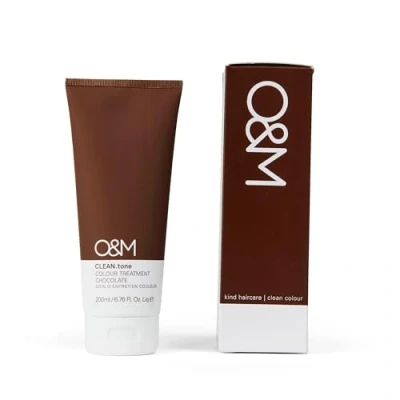 Abbildung von O&amp;M Clean Tone Color Mask Chocolate 200ml