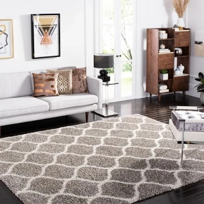 Abbildung von SAFAVIEH Zottelig Teppich für Wohnzimmer, Esszimmer, Schlafzimmer Hudson Shag Collection, Hoher Flor, Grau und Elfenbein, 244 X 305 cm