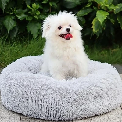 Abbildung von MDDK DY Hundebett Katzenbett Flauschig Waschbar Donut Design Ø70cm mit Rutschfester Basis Plüsch Schlafkorb für Kleine &amp; Große Hunde Katzenkissen in Hellgrau