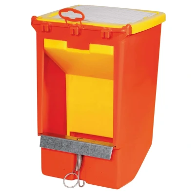 Abbildung von Kerbl Futterautomat für Kaninchen 1 Essplatz