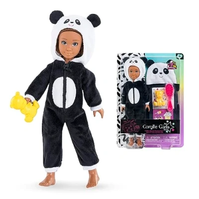 Abbildung von Corolle Girls Melody Pyjama Party, Ankleidepuppe im kuscheligen Panda Onesie, 7 Teile, Schlafsack, Vanilleduft, 28cm, ab 4 Jahren
