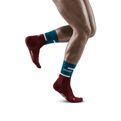 Abbildung von CEP Compression MID CUT THE RUN Sportsocken, Herren, Größe: 38 42, Petrol dark red