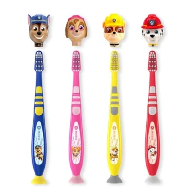 Abbildung von Dr.BEST Paw Patrol mit Reisekappe Zahnbürste, Weich (1 Stück), weiche Borsten und kindgerechter Griff, zufällige Farbe Charakter